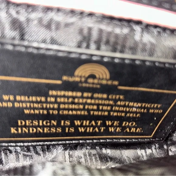 Kurt Geiger Pink Embellished Clutch with Gold Chain - Picture 6 of 9